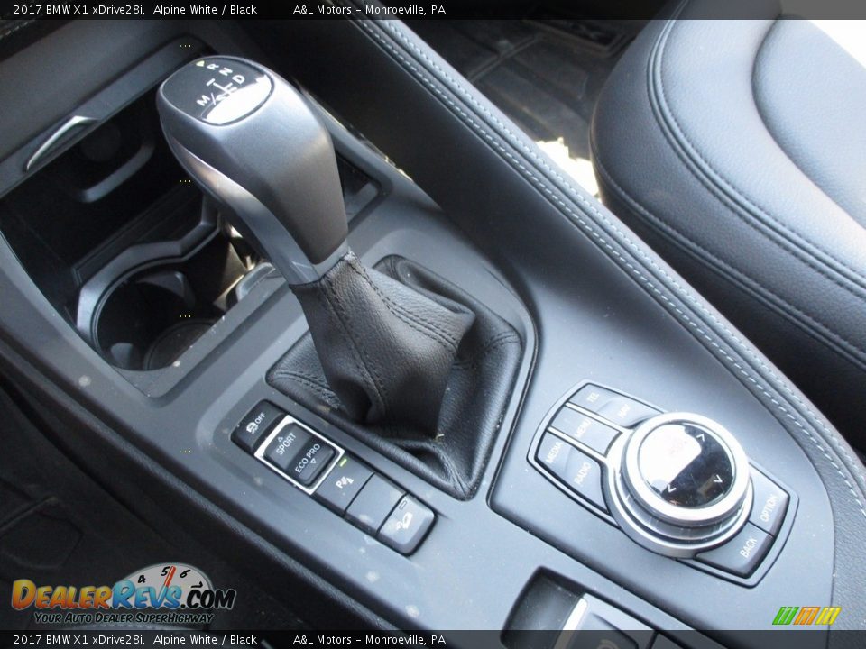 2017 BMW X1 xDrive28i Alpine White / Black Photo #15
