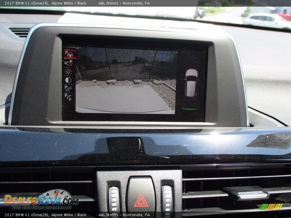 2017 BMW X1 xDrive28i Alpine White / Black Photo #17