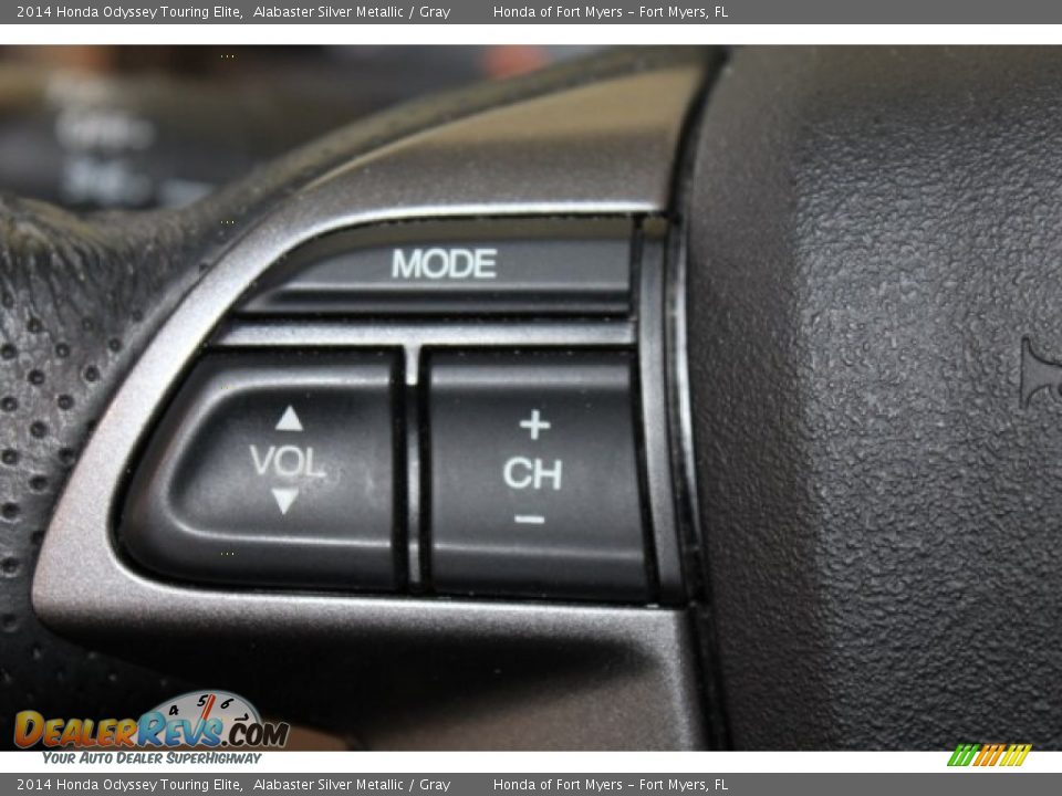 2014 Honda Odyssey Touring Elite Alabaster Silver Metallic / Gray Photo #15