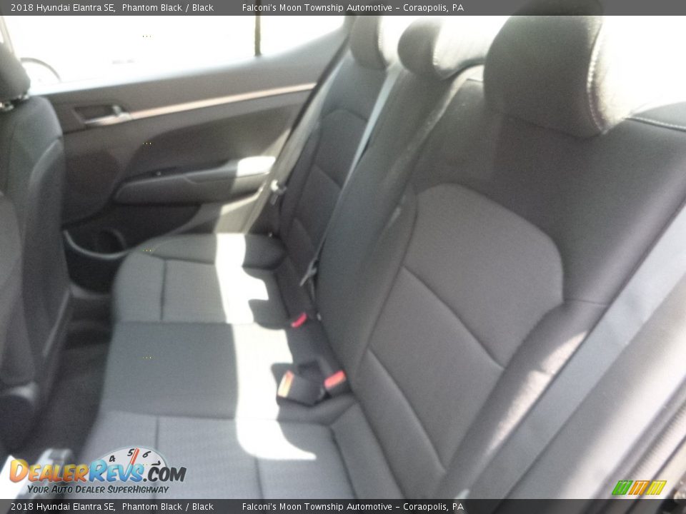 2018 Hyundai Elantra SE Phantom Black / Black Photo #8
