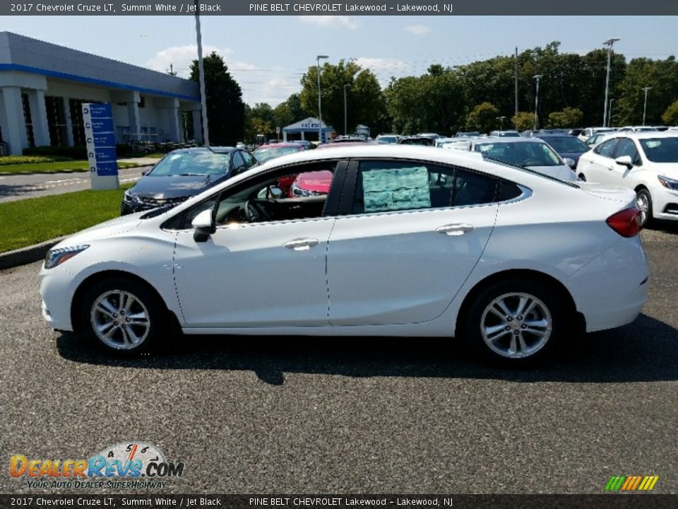 2017 Chevrolet Cruze LT Summit White / Jet Black Photo #4