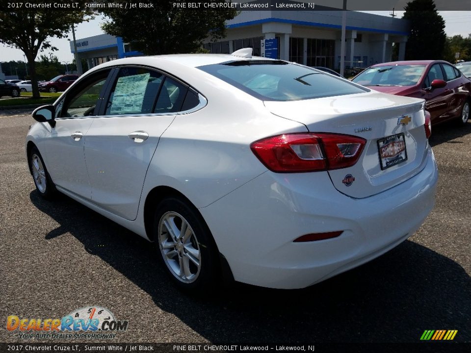 2017 Chevrolet Cruze LT Summit White / Jet Black Photo #5