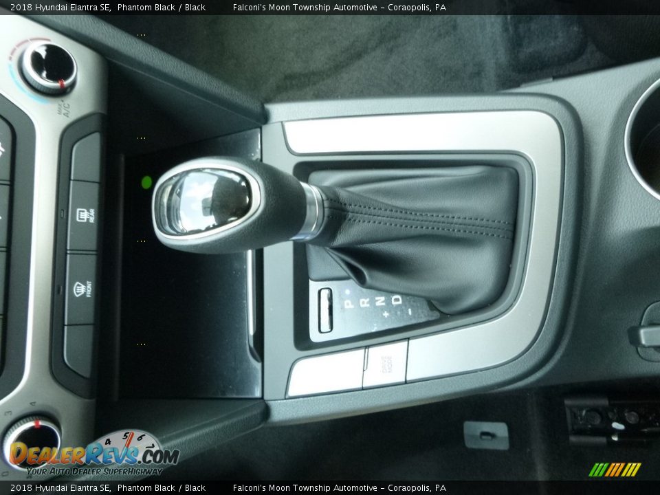 2018 Hyundai Elantra SE Phantom Black / Black Photo #15