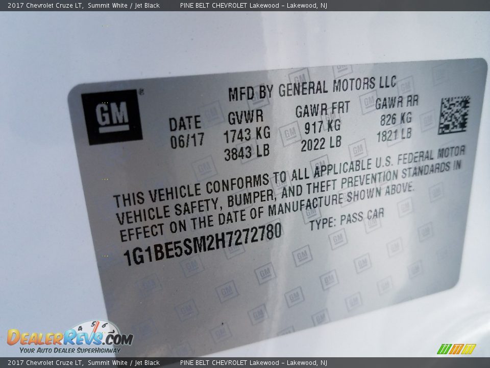 2017 Chevrolet Cruze LT Summit White / Jet Black Photo #10