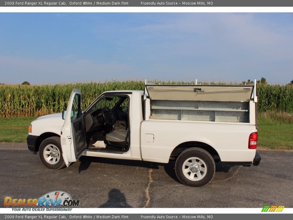 2009 Ford Ranger XL Regular Cab Oxford White / Medium Dark Flint Photo #3