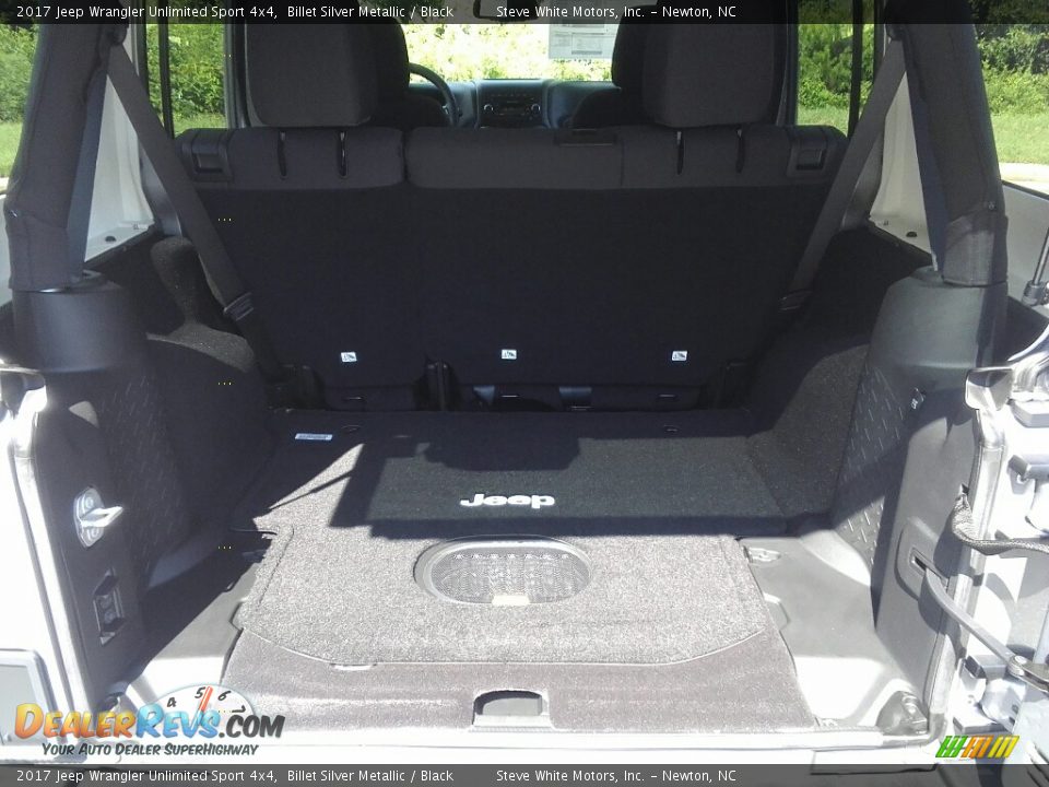 2017 Jeep Wrangler Unlimited Sport 4x4 Billet Silver Metallic / Black Photo #11