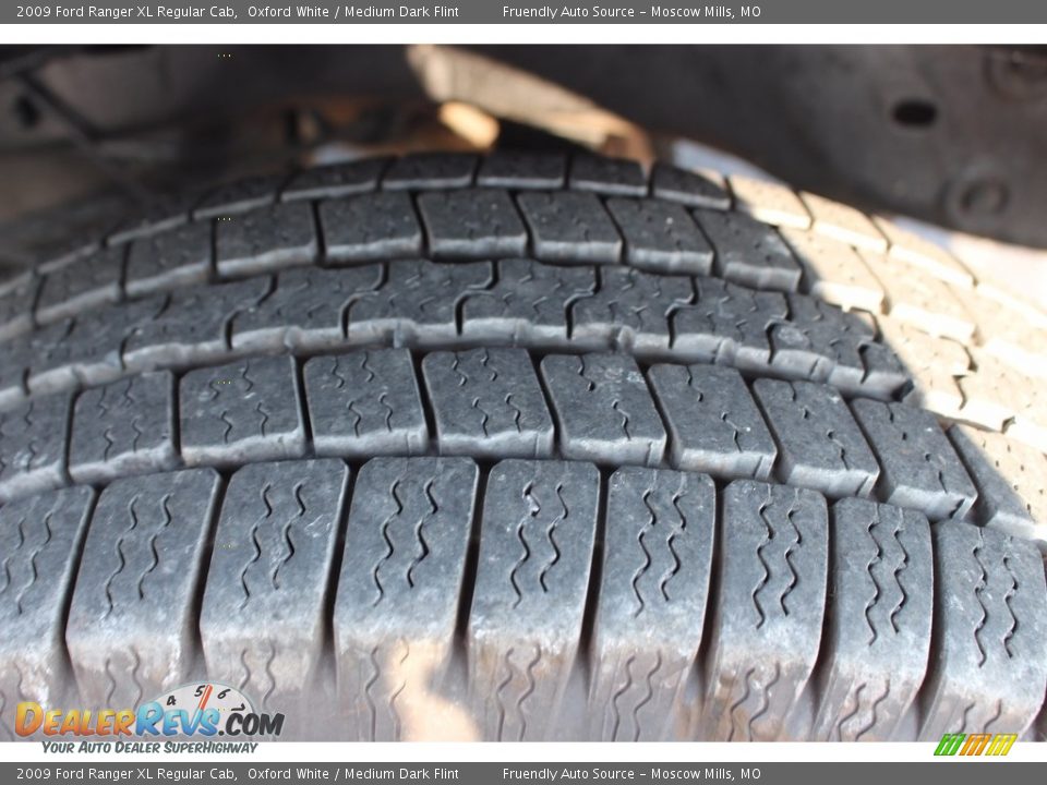 2009 Ford Ranger XL Regular Cab Oxford White / Medium Dark Flint Photo #21