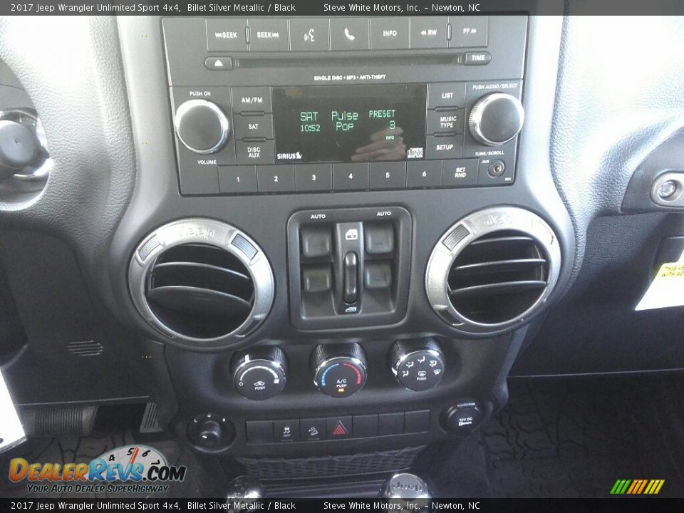 2017 Jeep Wrangler Unlimited Sport 4x4 Billet Silver Metallic / Black Photo #20