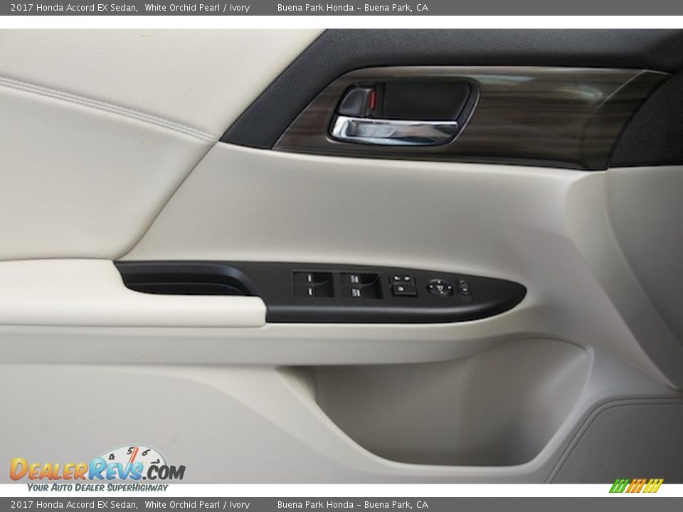 2017 Honda Accord EX Sedan White Orchid Pearl / Ivory Photo #8