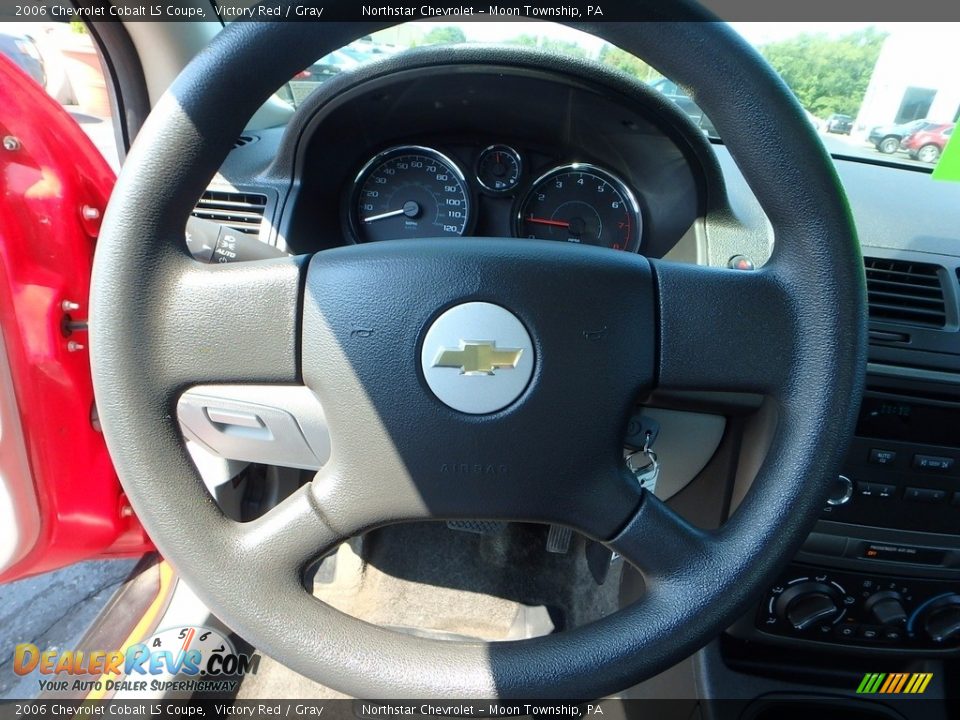 2006 Chevrolet Cobalt LS Coupe Victory Red / Gray Photo #27