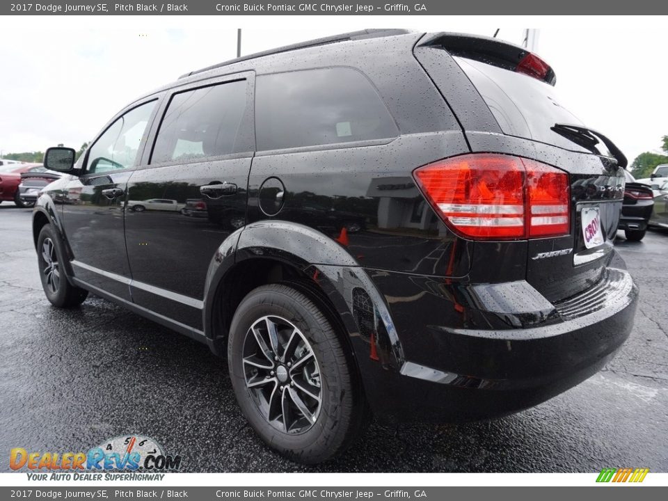 2017 Dodge Journey SE Pitch Black / Black Photo #5