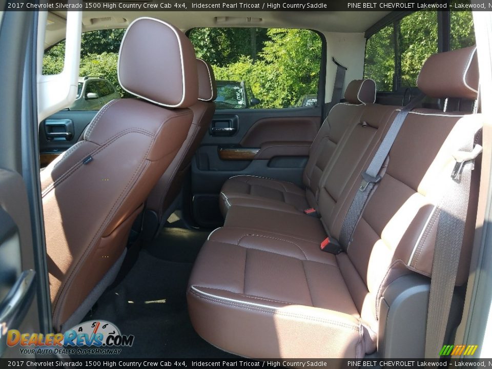 2017 Chevrolet Silverado 1500 High Country Crew Cab 4x4 Iridescent Pearl Tricoat / High Country Saddle Photo #3