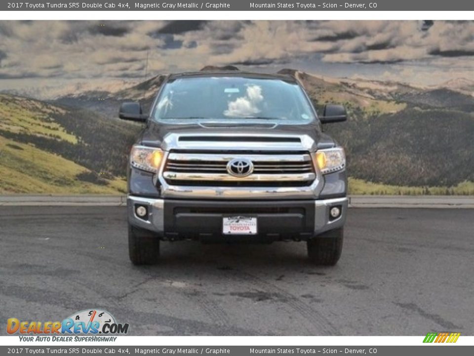 2017 Toyota Tundra SR5 Double Cab 4x4 Magnetic Gray Metallic / Graphite Photo #2