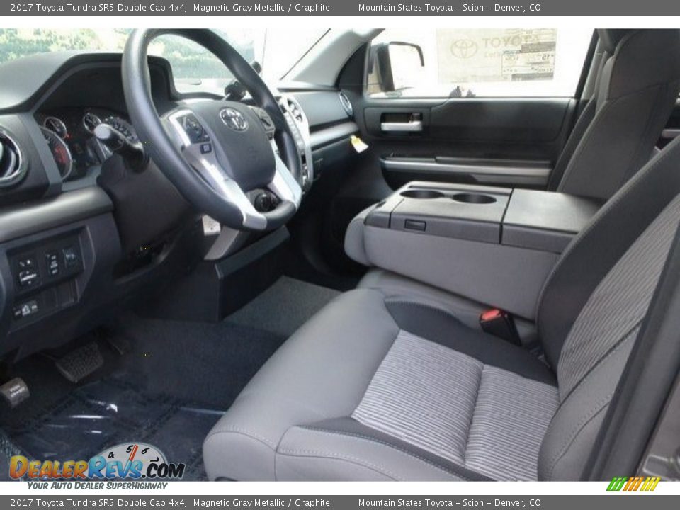 2017 Toyota Tundra SR5 Double Cab 4x4 Magnetic Gray Metallic / Graphite Photo #5
