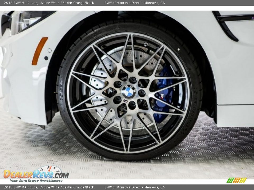 2018 BMW M4 Coupe Alpine White / Sakhir Orange/Black Photo #9