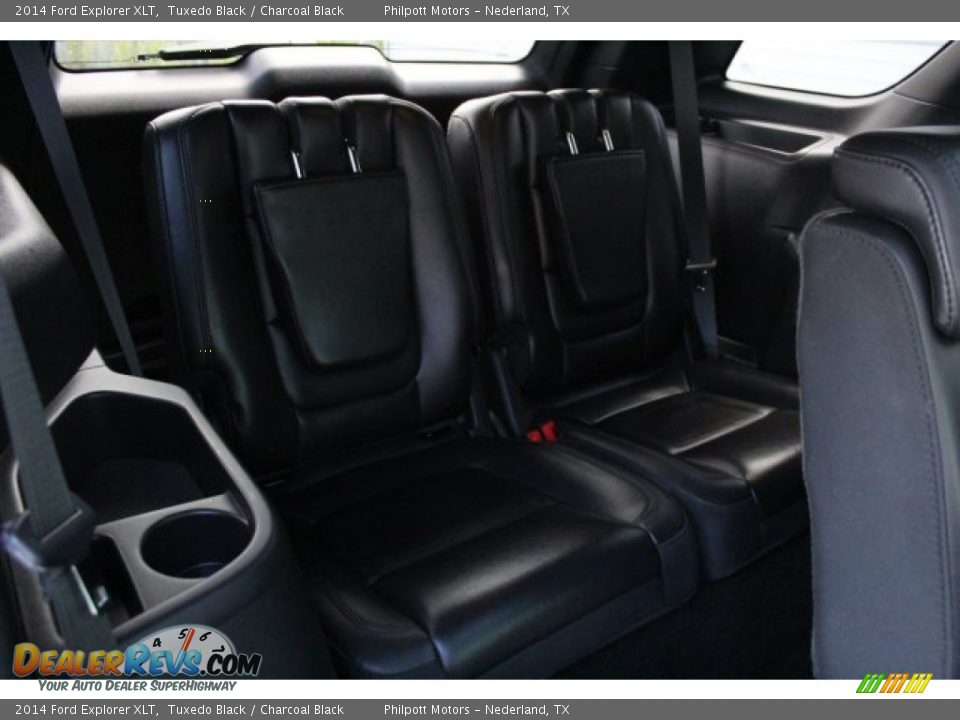 2014 Ford Explorer XLT Tuxedo Black / Charcoal Black Photo #35