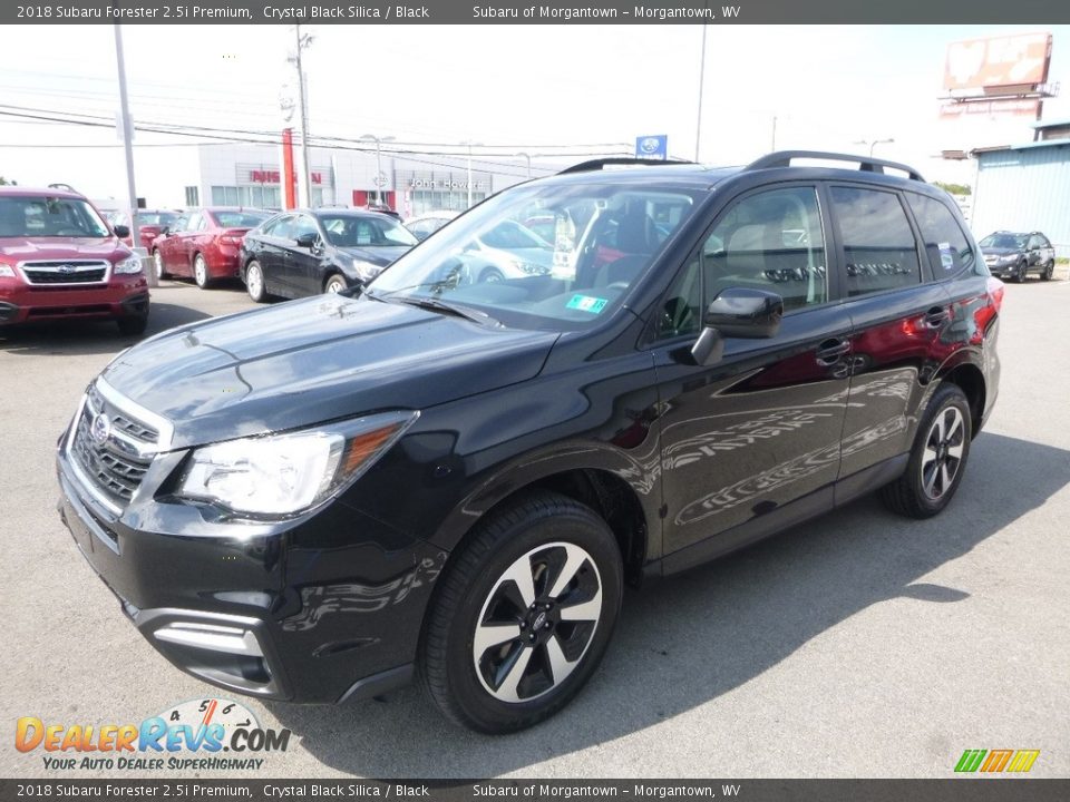 Front 3/4 View of 2018 Subaru Forester 2.5i Premium Photo #8