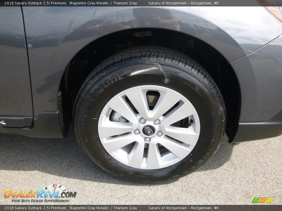 2018 Subaru Outback 2.5i Premium Magnetite Gray Metallic / Titanium Gray Photo #2