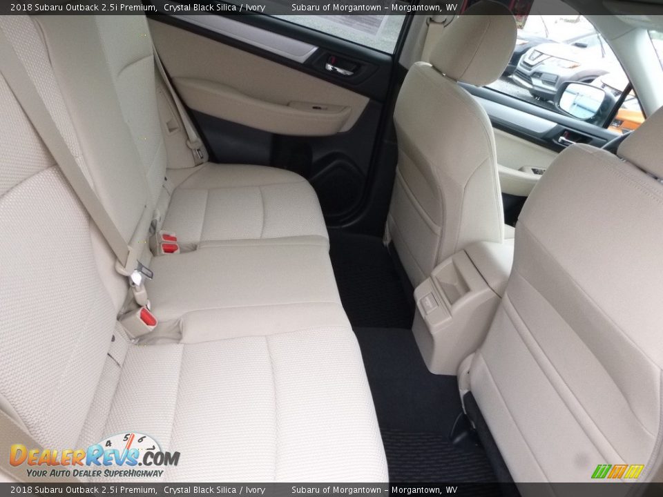 2018 Subaru Outback 2.5i Premium Crystal Black Silica / Ivory Photo #13