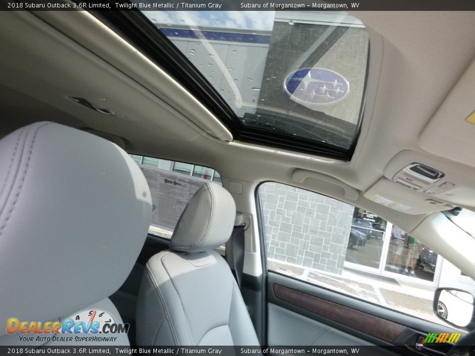 2018 Subaru Outback 3.6R Limited Twilight Blue Metallic / Titanium Gray Photo #12