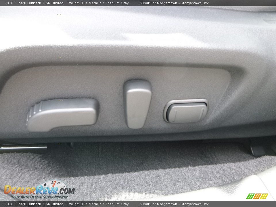 2018 Subaru Outback 3.6R Limited Twilight Blue Metallic / Titanium Gray Photo #16