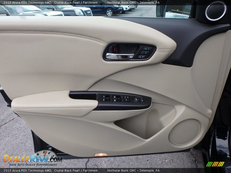 2013 Acura RDX Technology AWD Crystal Black Pearl / Parchment Photo #18