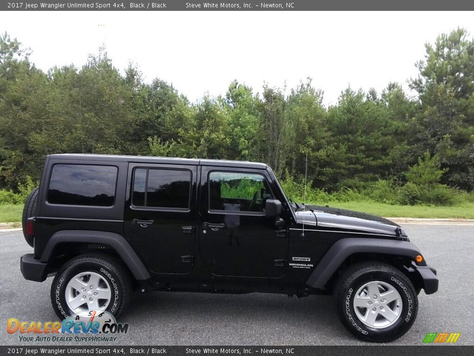 2017 Jeep Wrangler Unlimited Sport 4x4 Black / Black Photo #5
