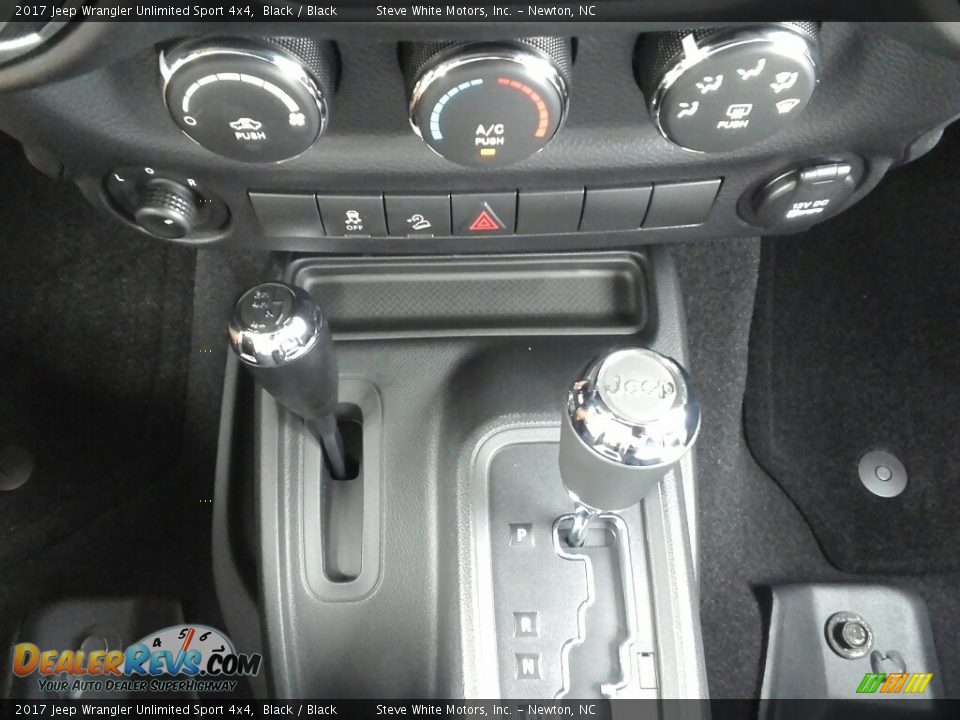 2017 Jeep Wrangler Unlimited Sport 4x4 Black / Black Photo #23