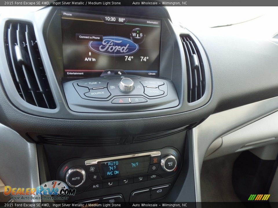 2015 Ford Escape SE 4WD Ingot Silver Metallic / Medium Light Stone Photo #17