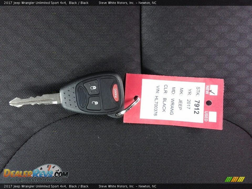 2017 Jeep Wrangler Unlimited Sport 4x4 Black / Black Photo #28