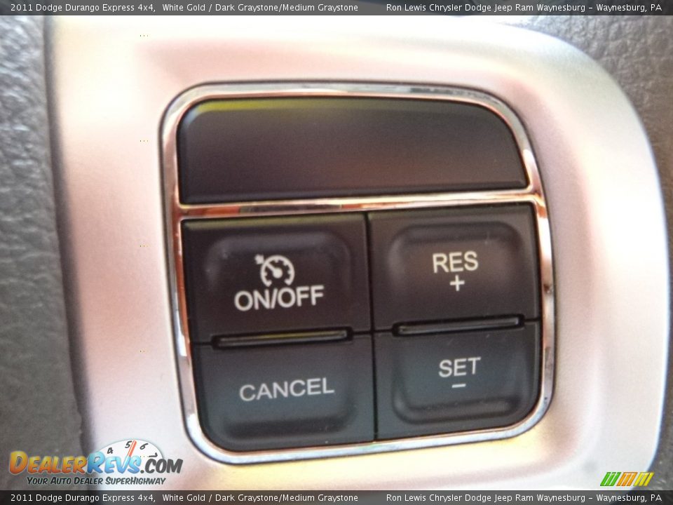 2011 Dodge Durango Express 4x4 White Gold / Dark Graystone/Medium Graystone Photo #19