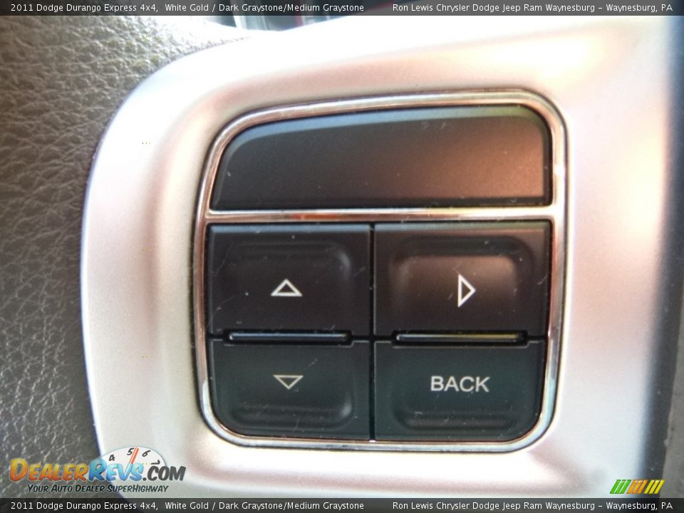 2011 Dodge Durango Express 4x4 White Gold / Dark Graystone/Medium Graystone Photo #20