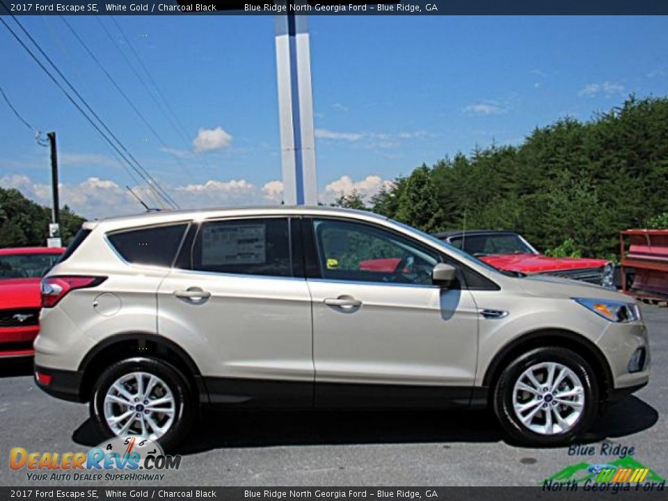 2017 Ford Escape SE White Gold / Charcoal Black Photo #6