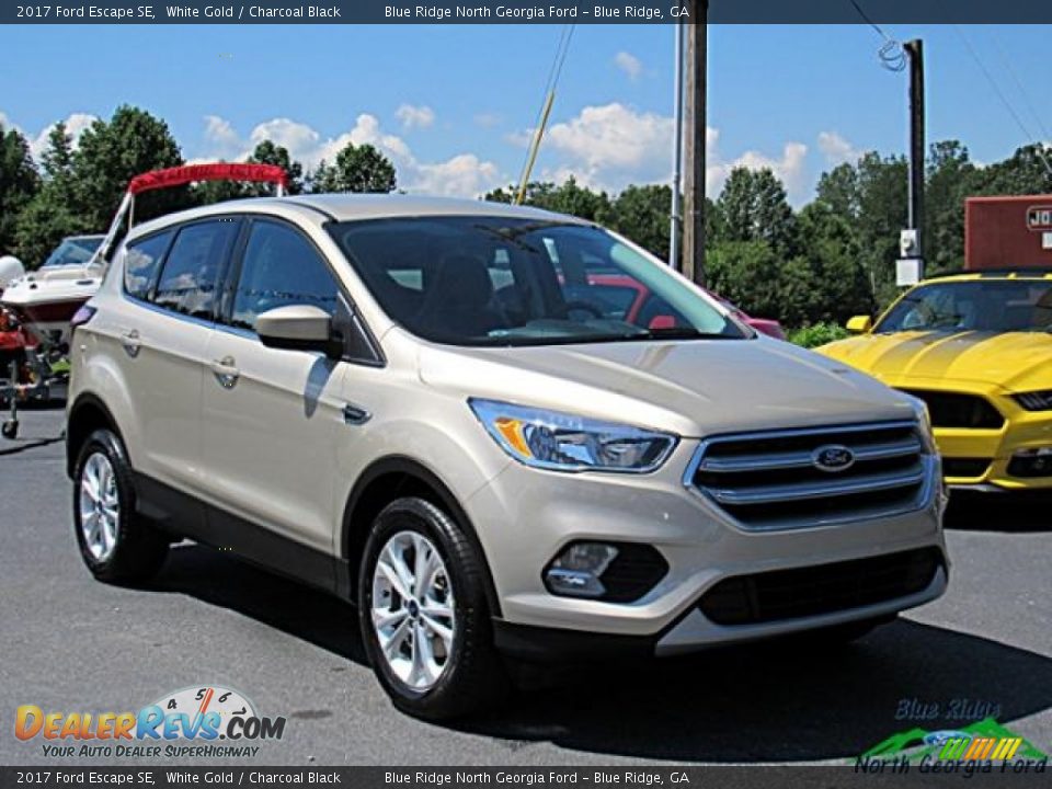 2017 Ford Escape SE White Gold / Charcoal Black Photo #7