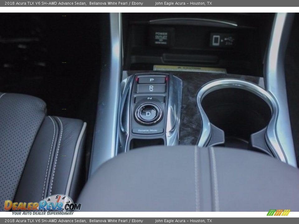 2018 Acura TLX V6 SH-AWD Advance Sedan Bellanova White Pearl / Ebony Photo #33