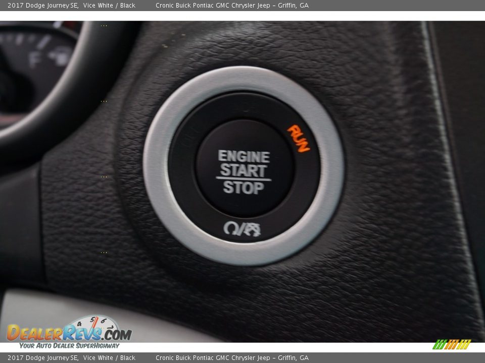 2017 Dodge Journey SE Vice White / Black Photo #15