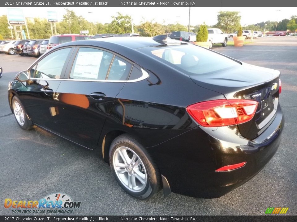 2017 Chevrolet Cruze LT Pepperdust Metallic / Jet Black Photo #3