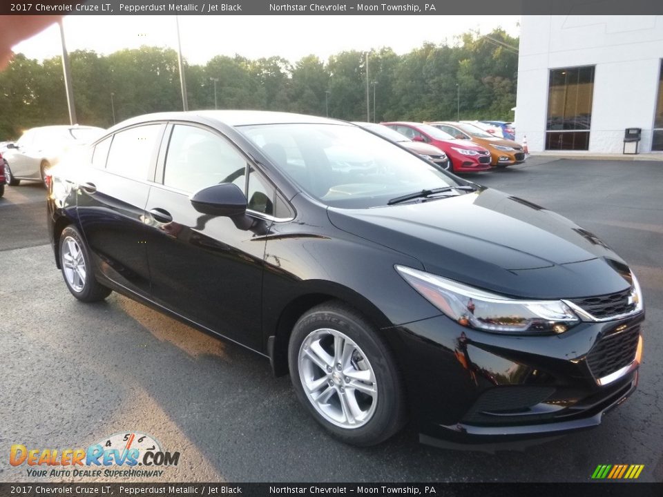 2017 Chevrolet Cruze LT Pepperdust Metallic / Jet Black Photo #7