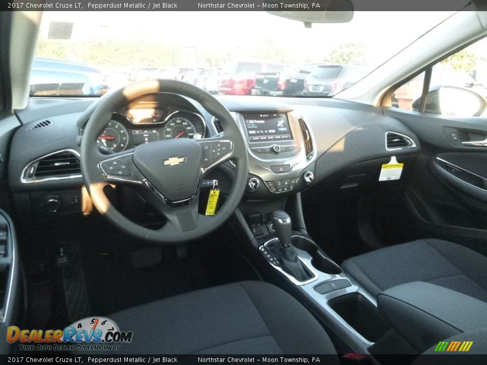 2017 Chevrolet Cruze LT Pepperdust Metallic / Jet Black Photo #13