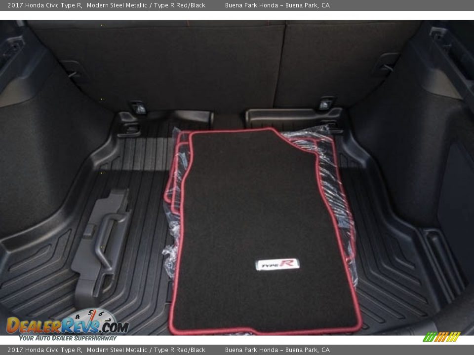 2017 Honda Civic Type R Modern Steel Metallic / Type R Red/Black Photo #13