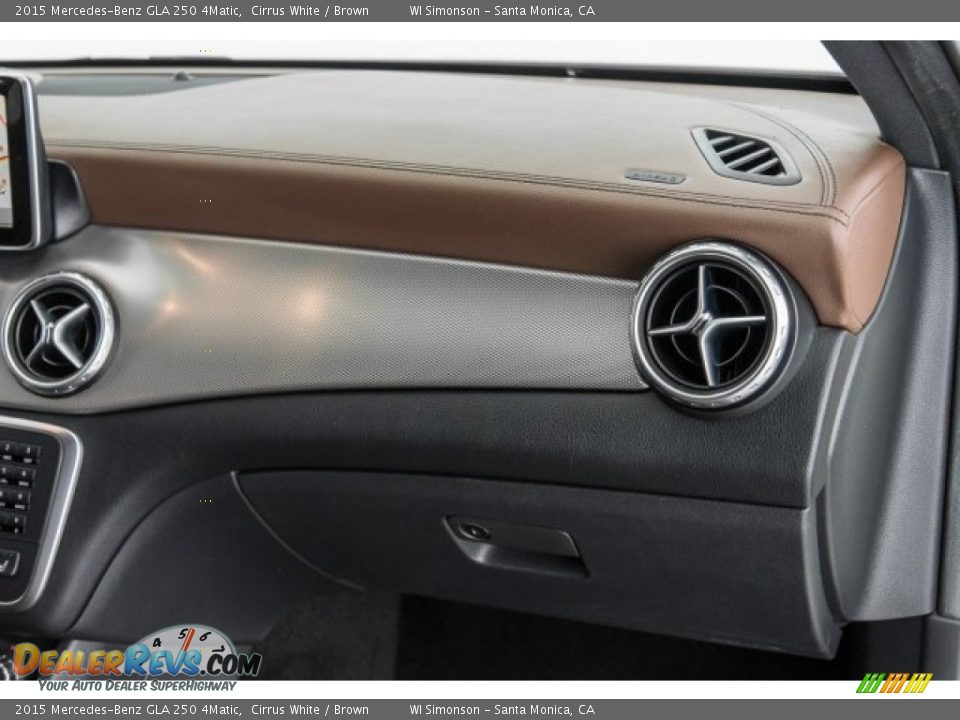 2015 Mercedes-Benz GLA 250 4Matic Cirrus White / Brown Photo #26