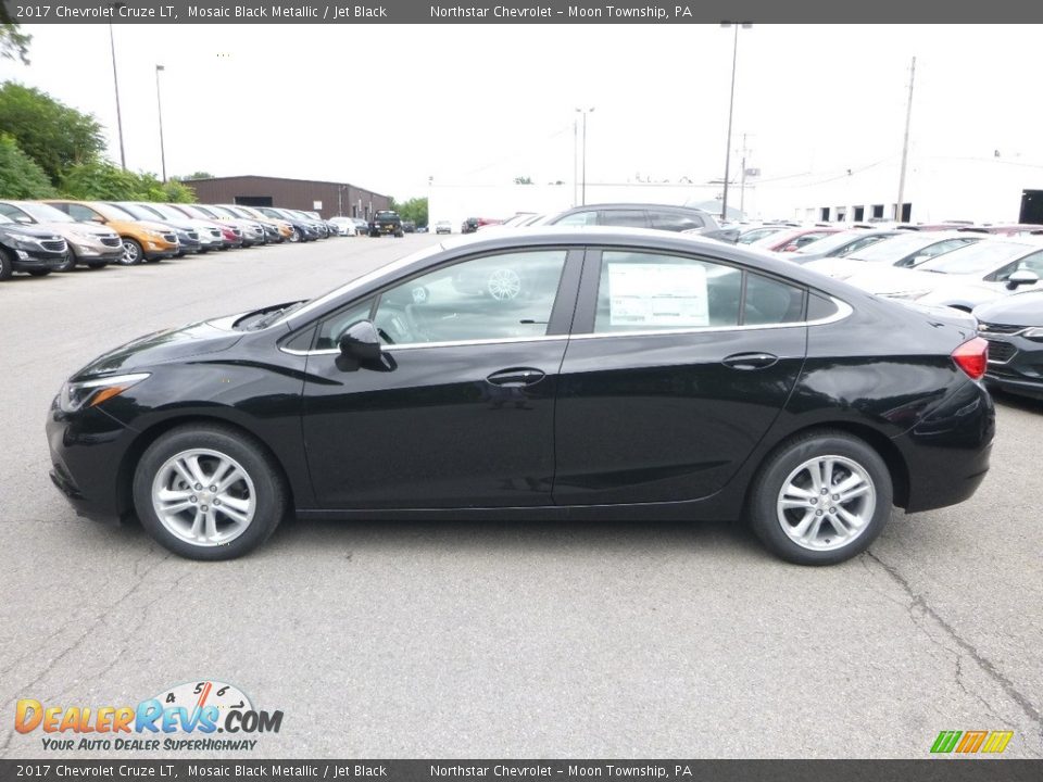 2017 Chevrolet Cruze LT Mosaic Black Metallic / Jet Black Photo #2