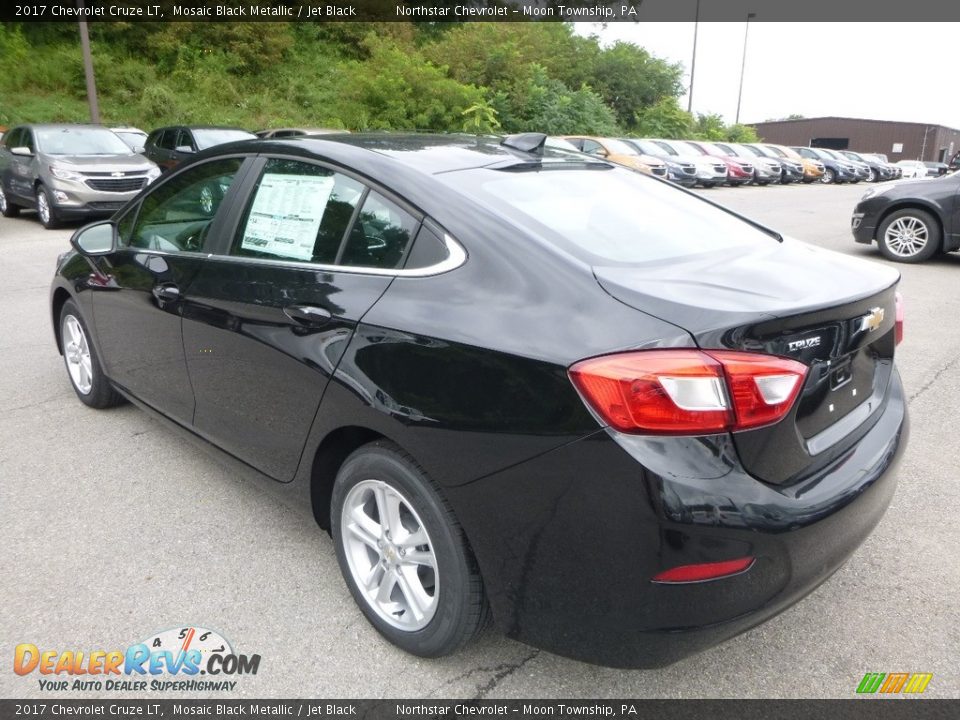 2017 Chevrolet Cruze LT Mosaic Black Metallic / Jet Black Photo #3