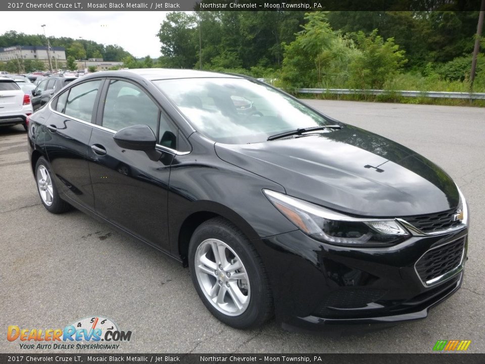 2017 Chevrolet Cruze LT Mosaic Black Metallic / Jet Black Photo #7