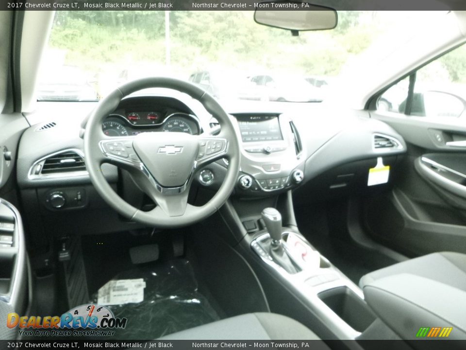 2017 Chevrolet Cruze LT Mosaic Black Metallic / Jet Black Photo #14