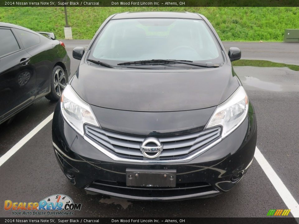 2014 Nissan Versa Note SV Super Black / Charcoal Photo #2