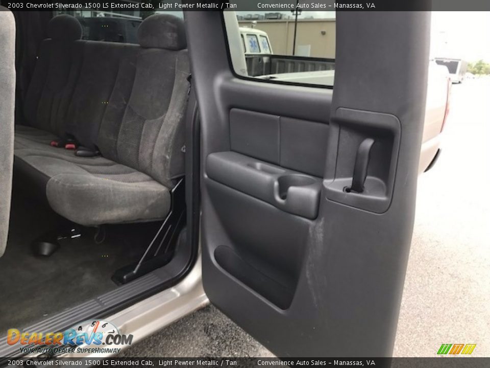 2003 Chevrolet Silverado 1500 LS Extended Cab Light Pewter Metallic / Tan Photo #30