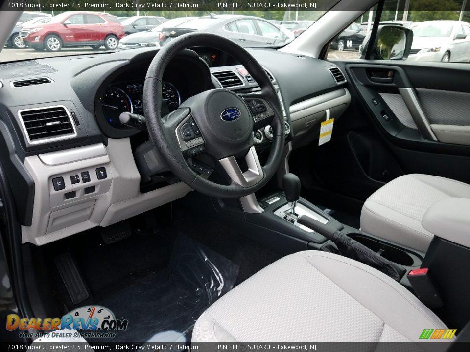 2018 Subaru Forester 2.5i Premium Dark Gray Metallic / Platinum Photo #7