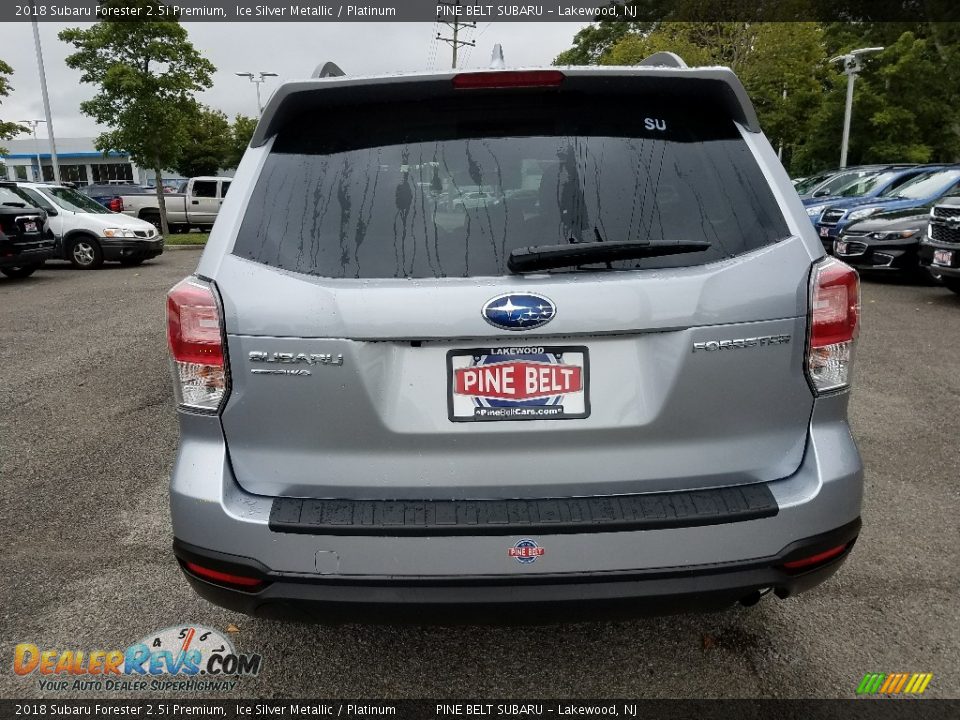 2018 Subaru Forester 2.5i Premium Ice Silver Metallic / Platinum Photo #5