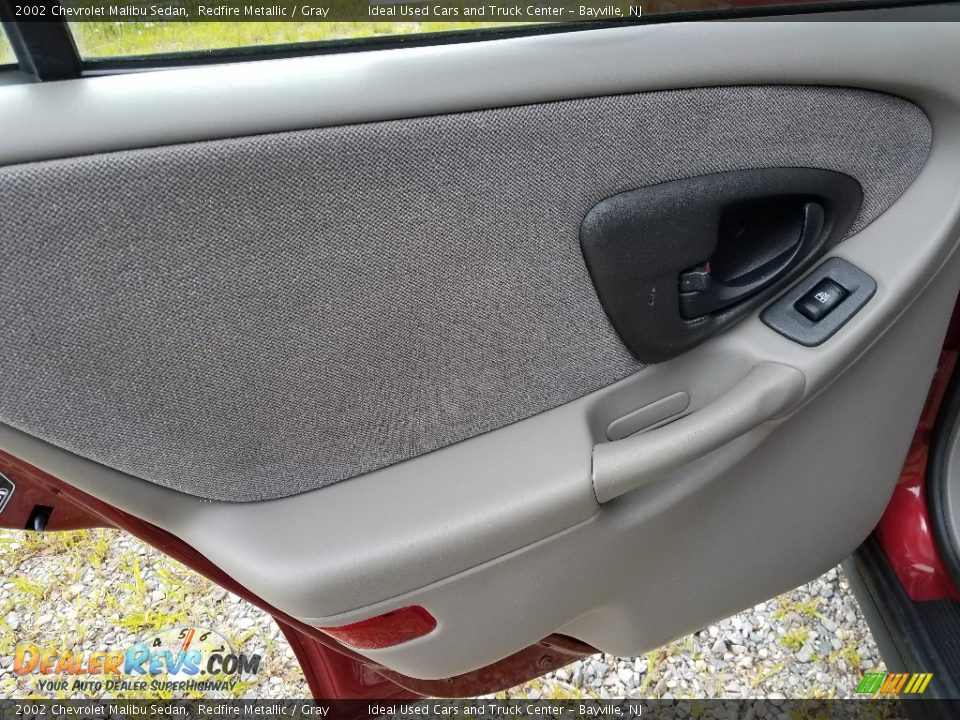 2002 Chevrolet Malibu Sedan Redfire Metallic / Gray Photo #22